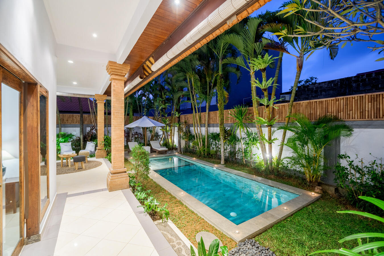 Swimming Pool Swimming Pool